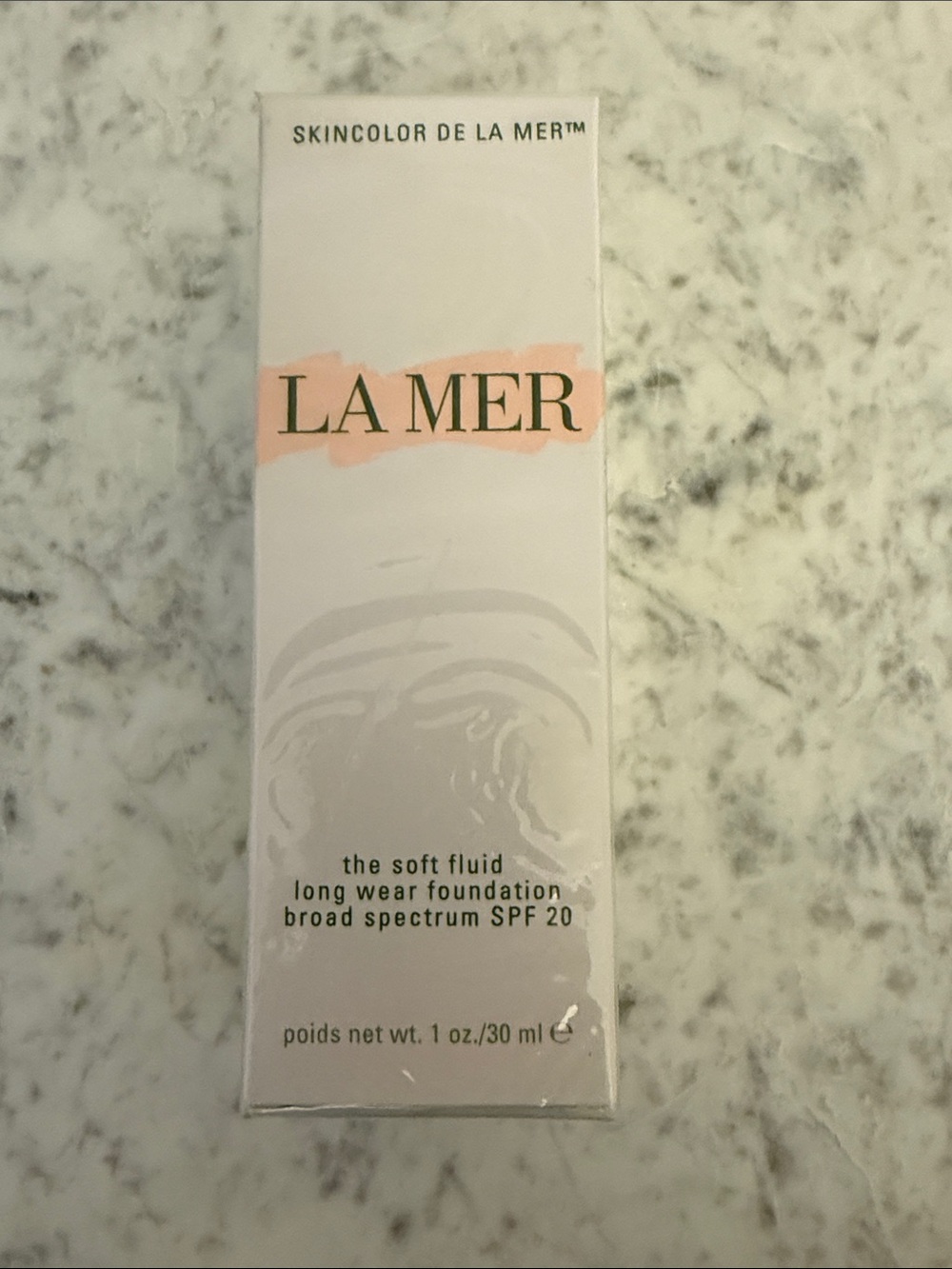 La Mer Soft Fluid Foundation 140 Alabaster